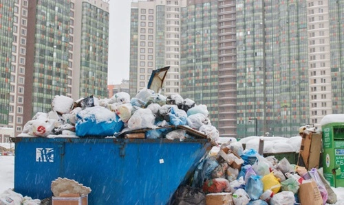 Dump Trash in a Store Dumpster
