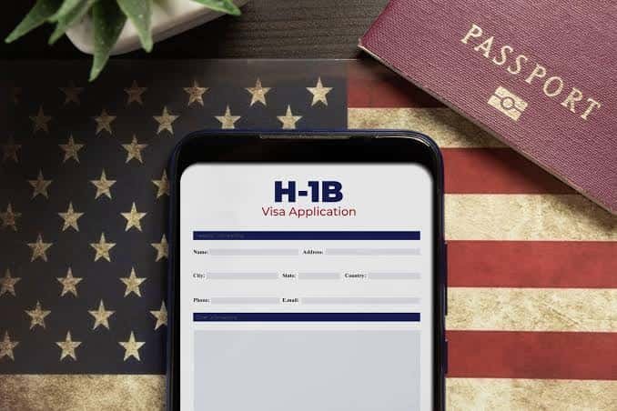 Is It Illegal to Change Jobs While on an H-1B Visa in Pennsylvania