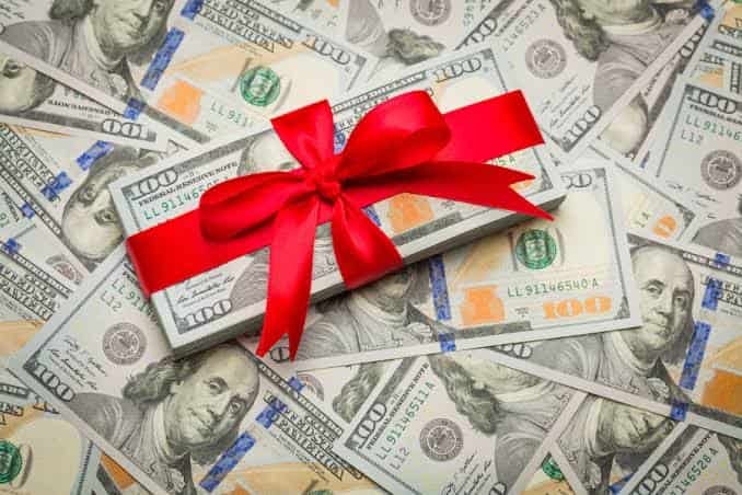Is It Illegal to Gift Large Sums of Money in Pennsylvania